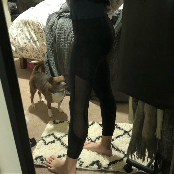 Lululemon Seek The Heat Crop - Picture 4 of 6